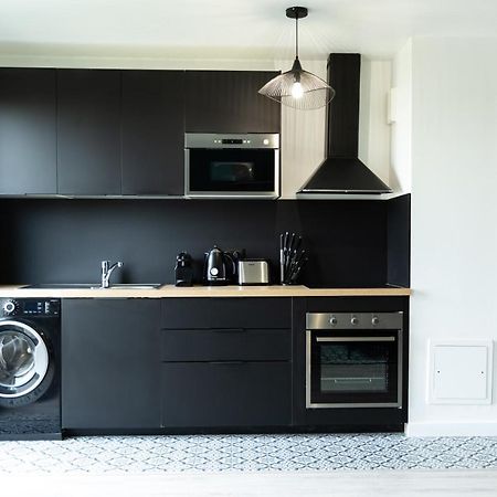 Suite Moderne, Disneyland Paris, 8 Personnes 塞里斯 外观 照片
